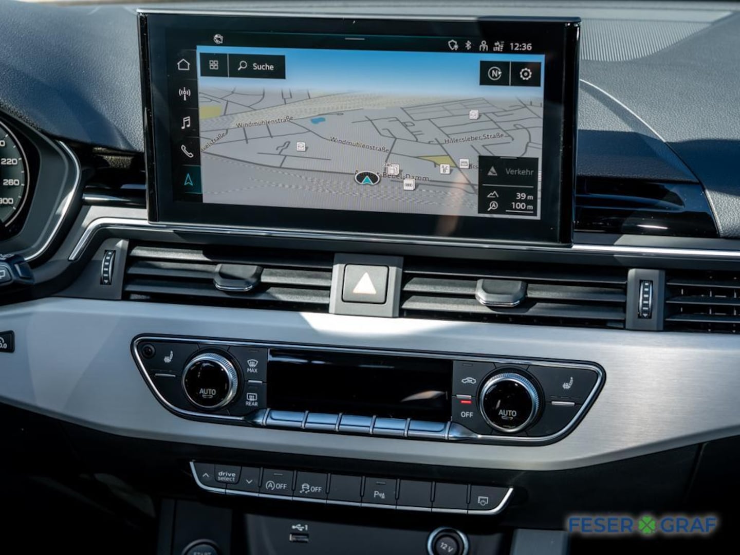 Bild über Audi A4 Avant S line 45 TFSI quattro S tronic - für weitere Informationen kontaktieren Sie den Audi Partner