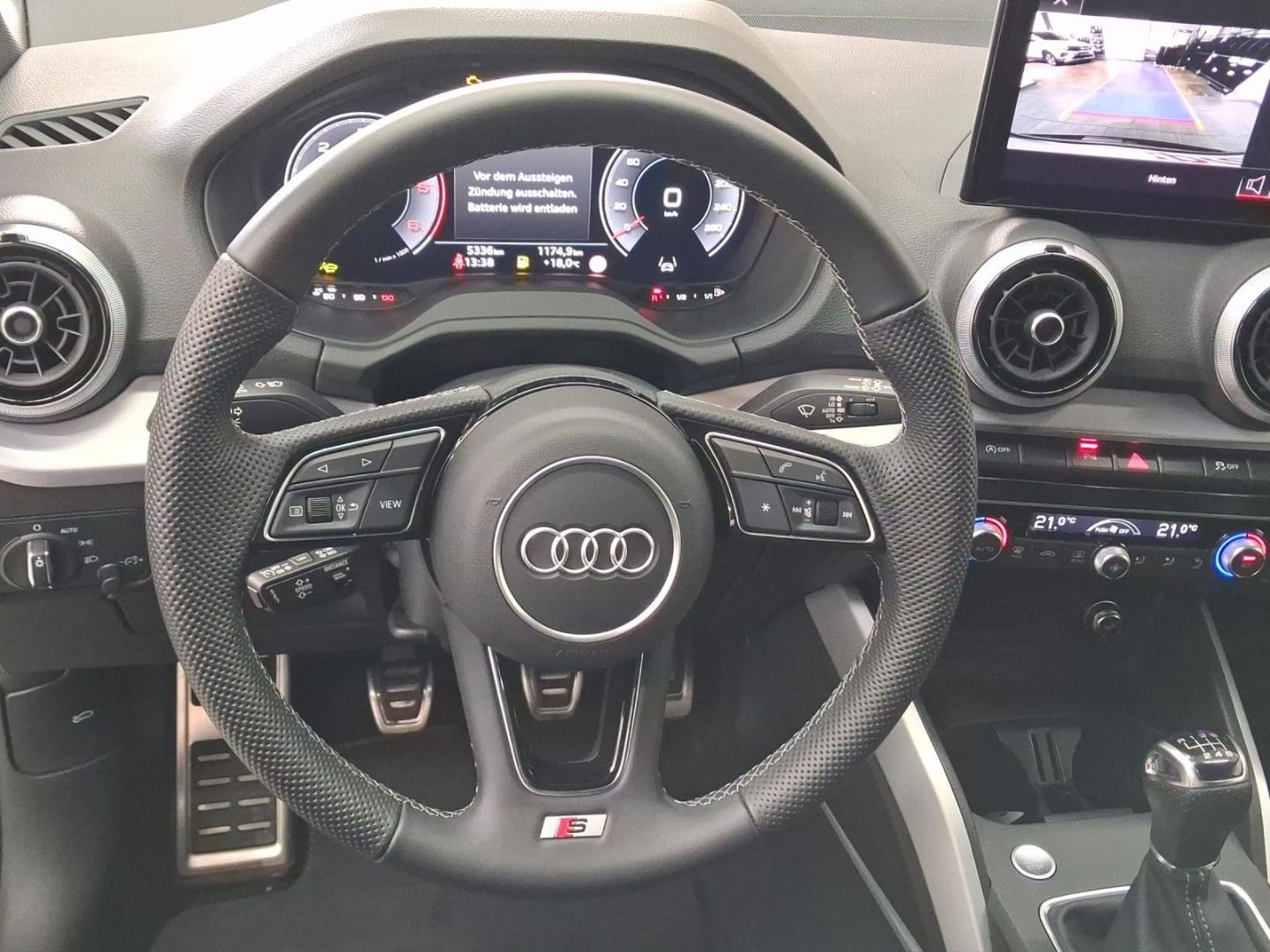 Bild über Audi Q2 S line 30 TDI Schaltgetriebe - für weitere Informationen kontaktieren Sie den Audi Partner