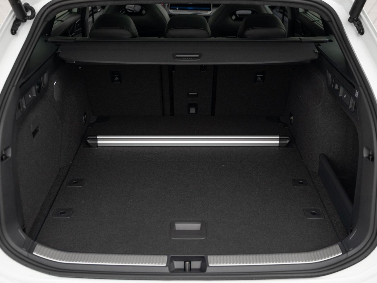 Volkswagen Passat – Bild 12