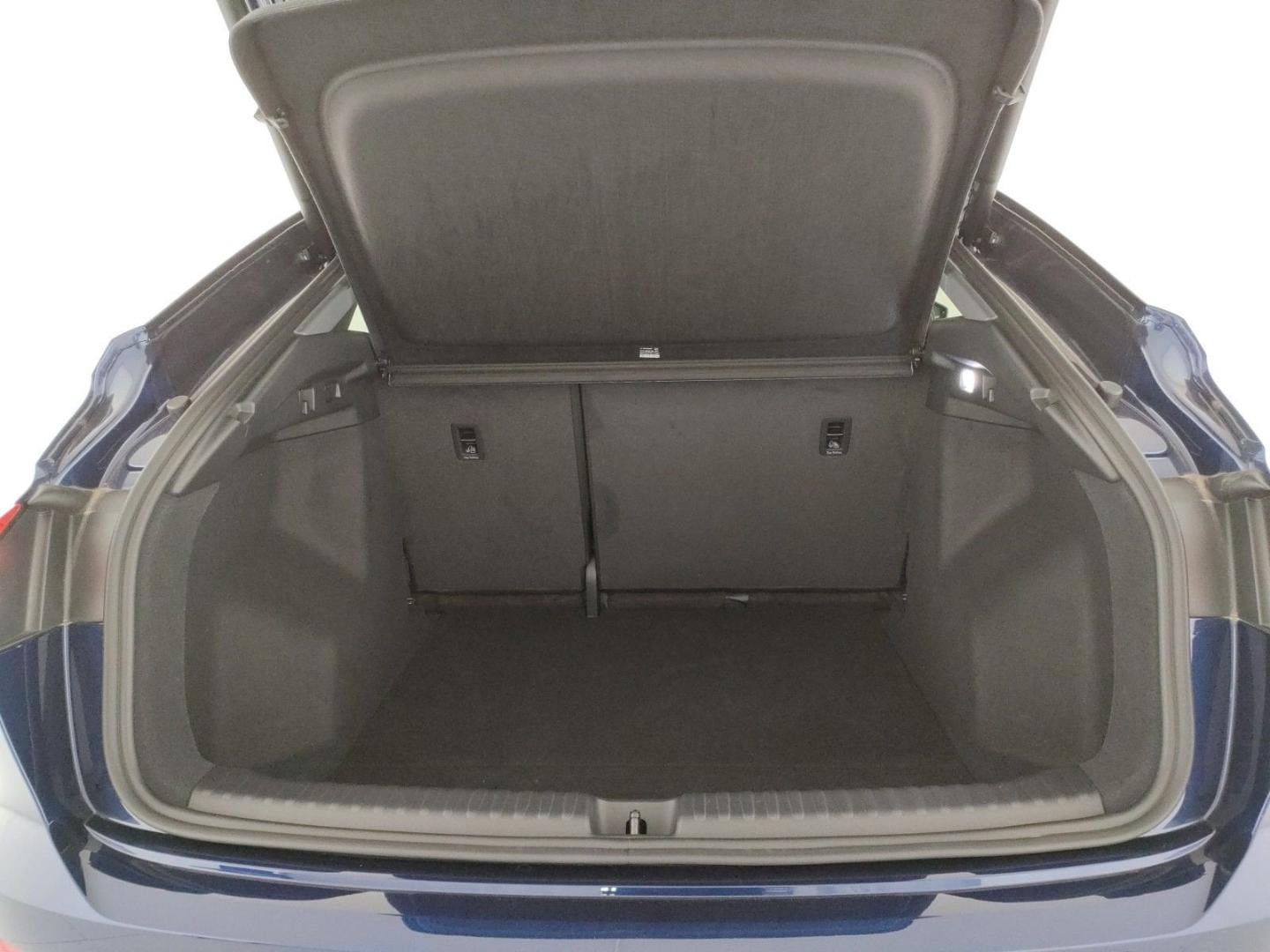 Immagine di Audi Q4 Sportback e-tron Business Advanced 40 e-tron 150,00 kW - Vista: for more details contact your dealer