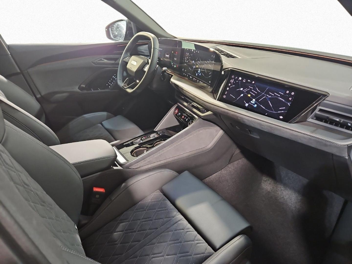 Bild über Audi SQ5 SUV TFSI 270 kW S tronic - für weitere Informationen kontaktieren Sie den Audi Partner