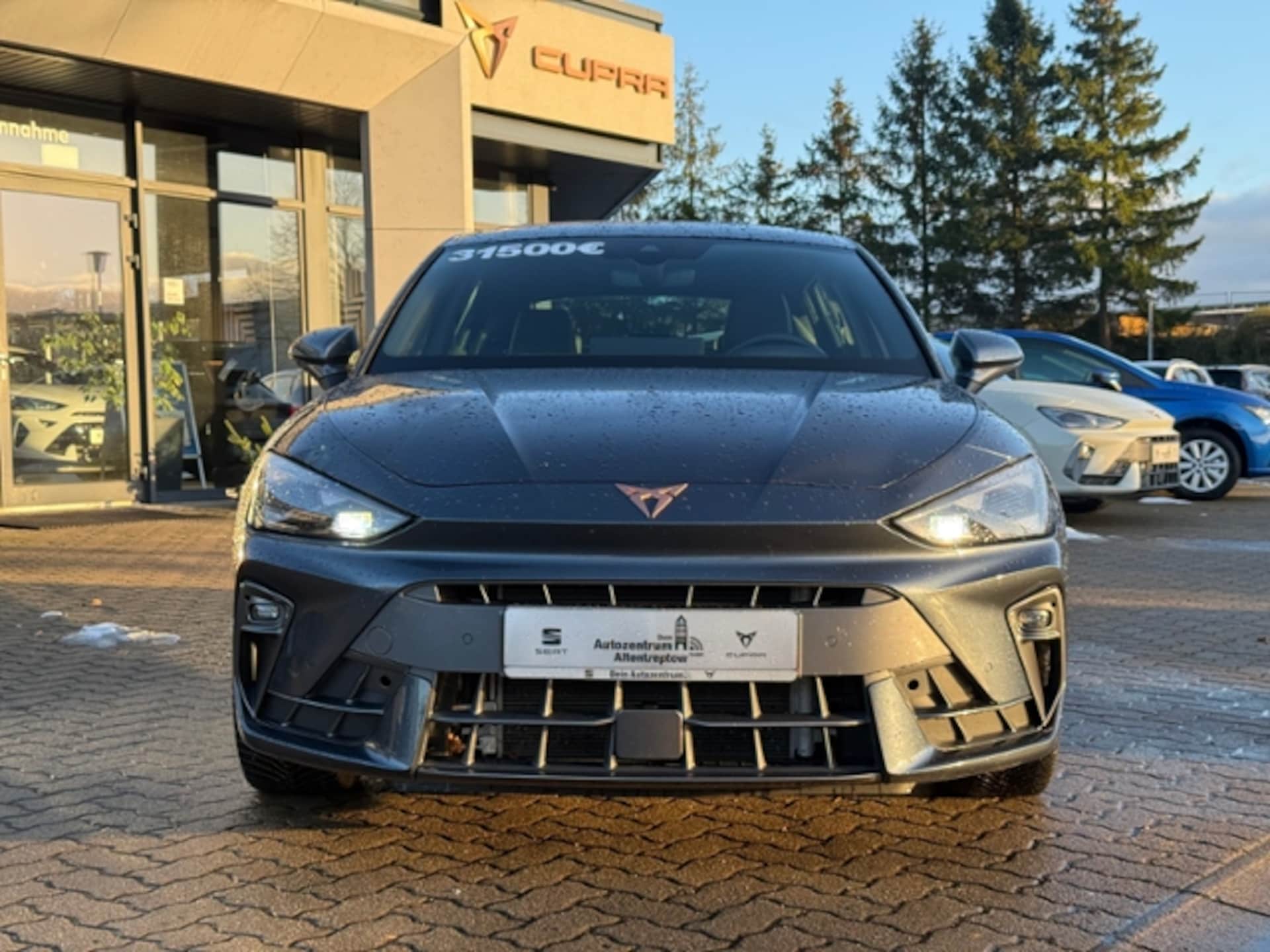 CUPRA Leon