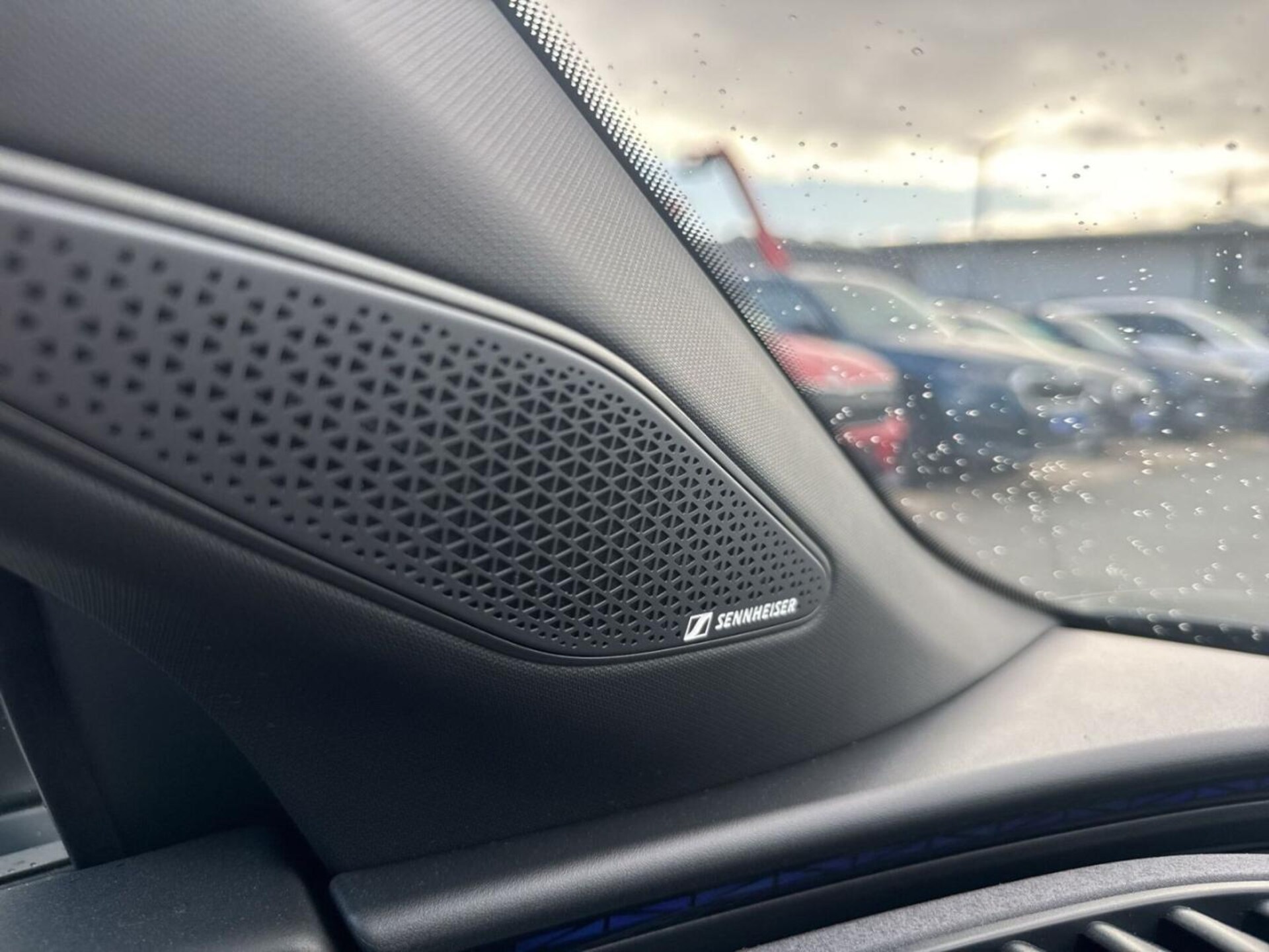 CUPRA Raval Endurance