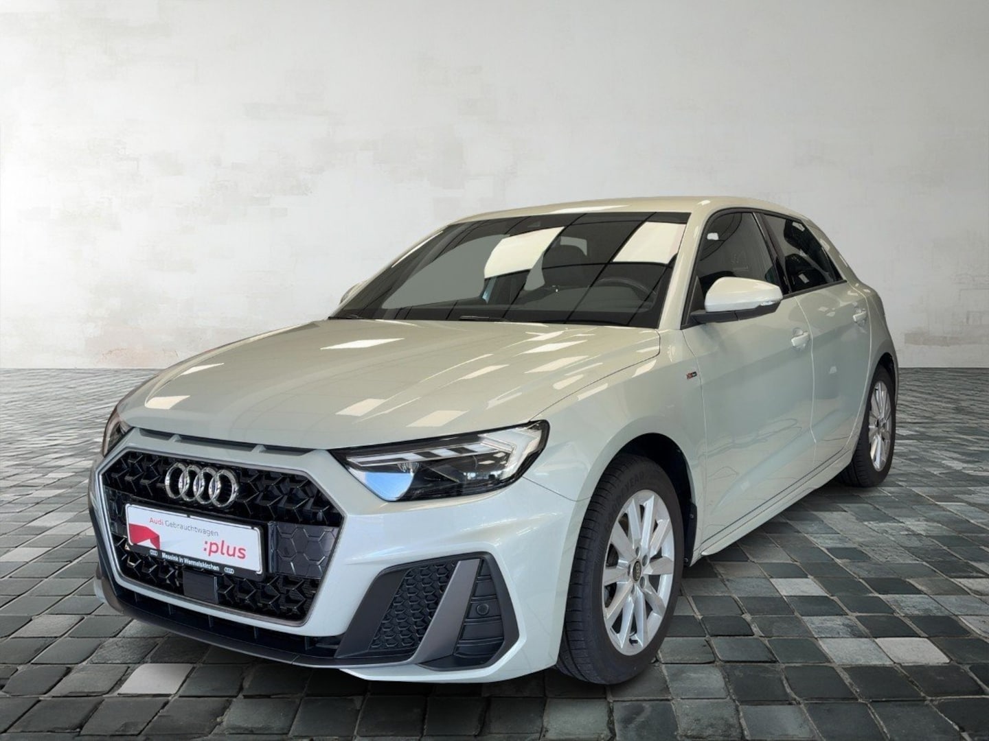 Bild über Audi A1 Sportback S line 30 TFSI S tronic - für weitere Informationen kontaktieren Sie den Audi Partner