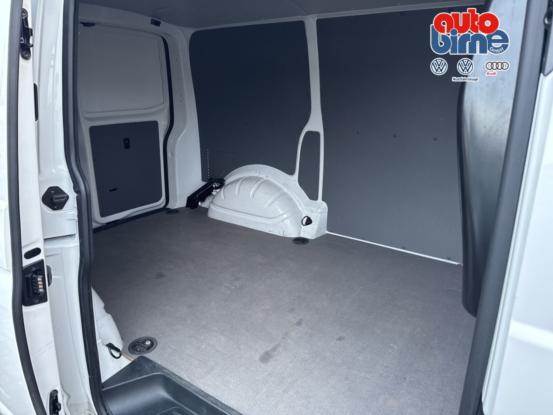 Volkswagen T6.1 Transporter Kasten kurzer Radstand