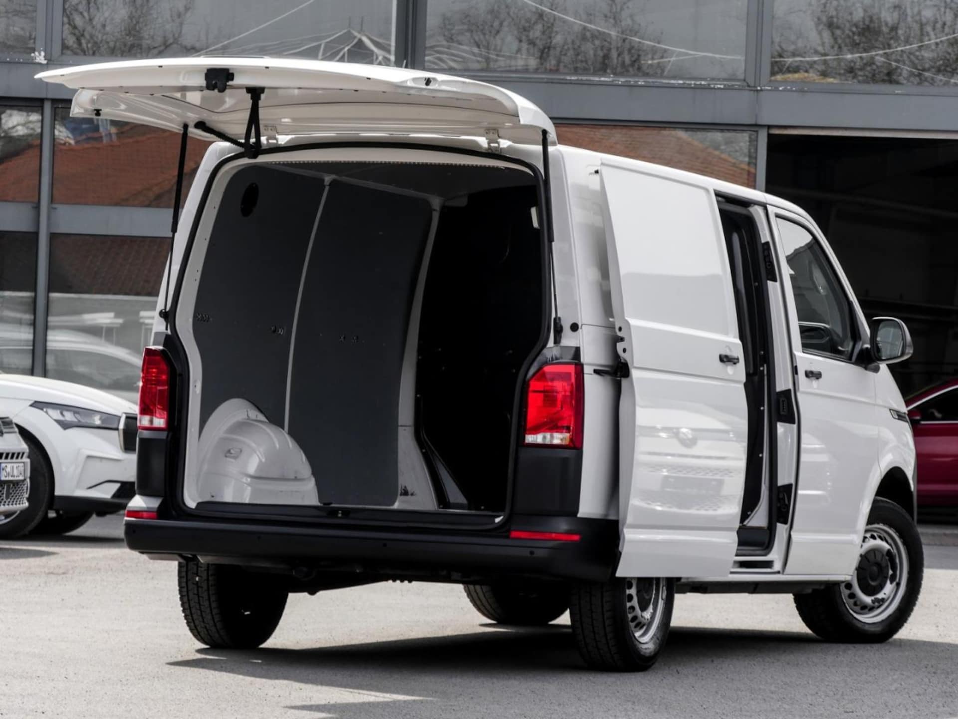 Volkswagen T6.1 Transporter Kasten kurzer Radstand