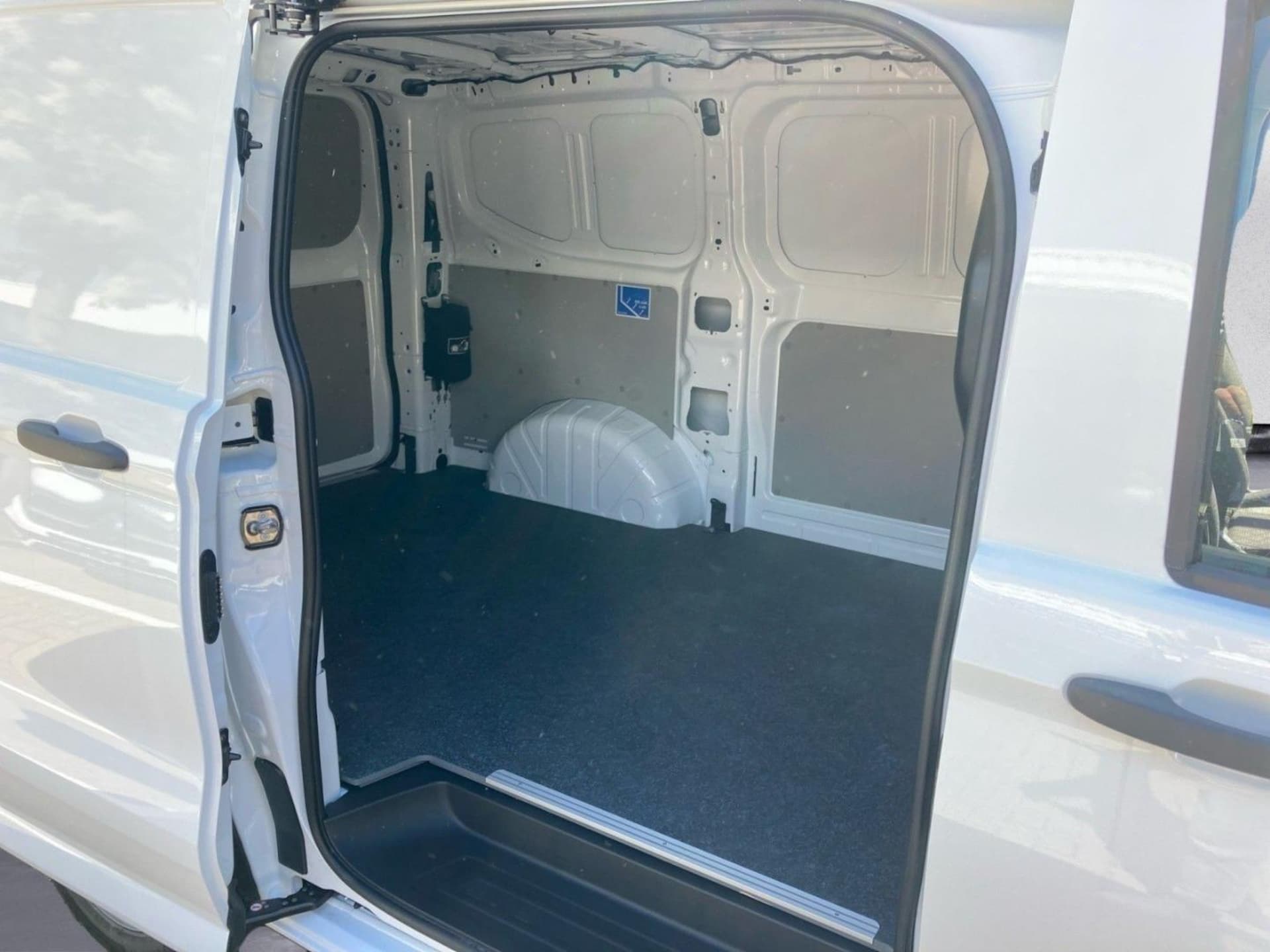 Volkswagen Transporter Kasten kurzer Radstand