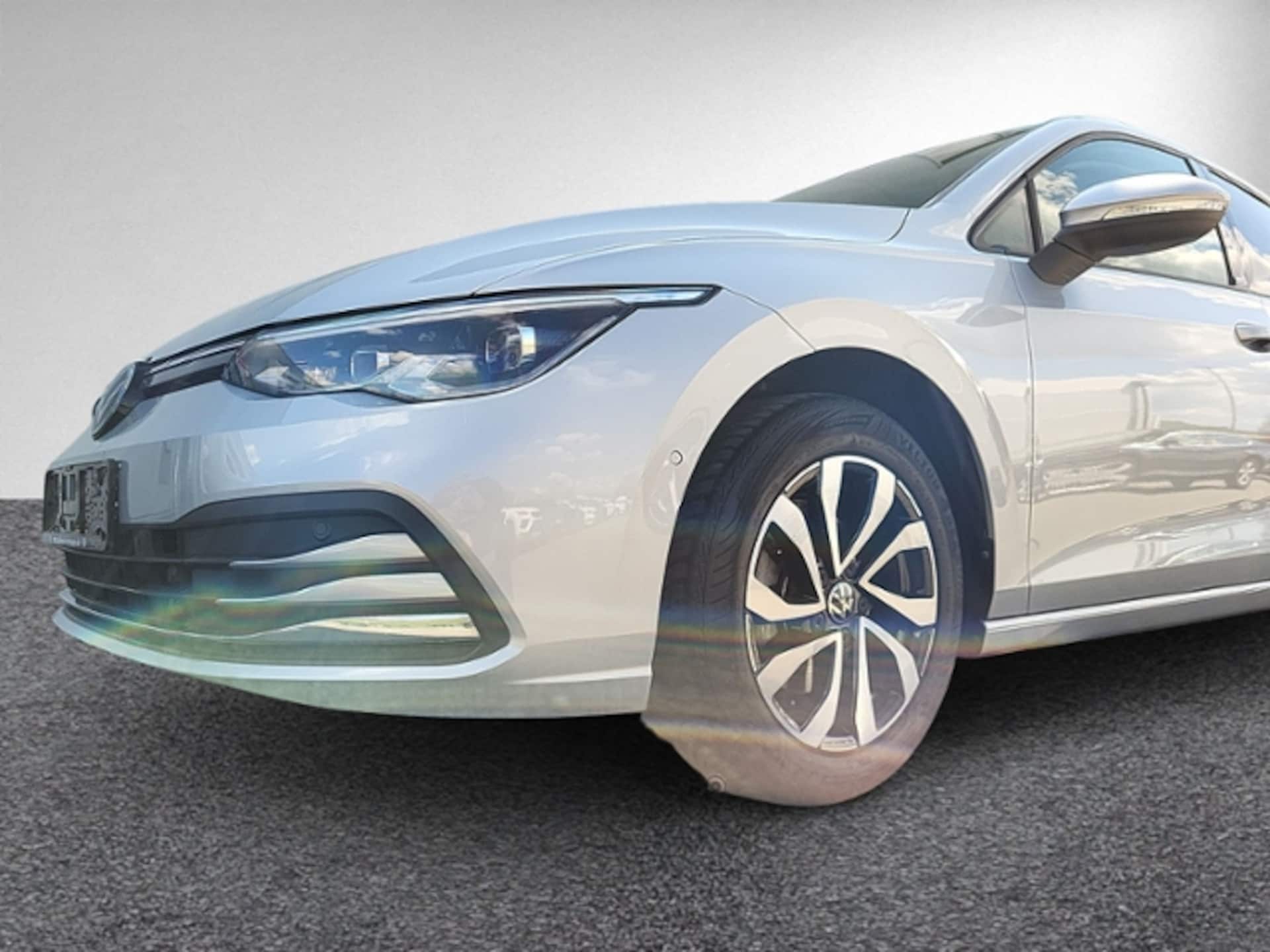Volkswagen Golf Active