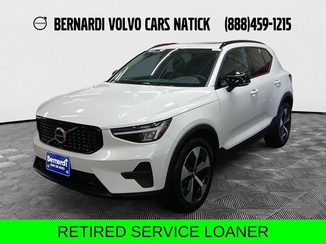 2026 Volvo XC40