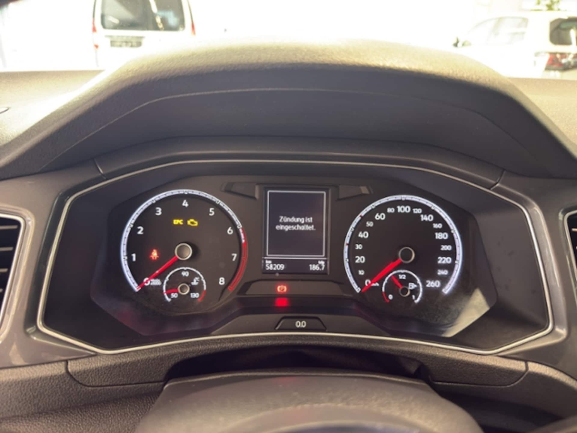 Volkswagen T-Roc Sport