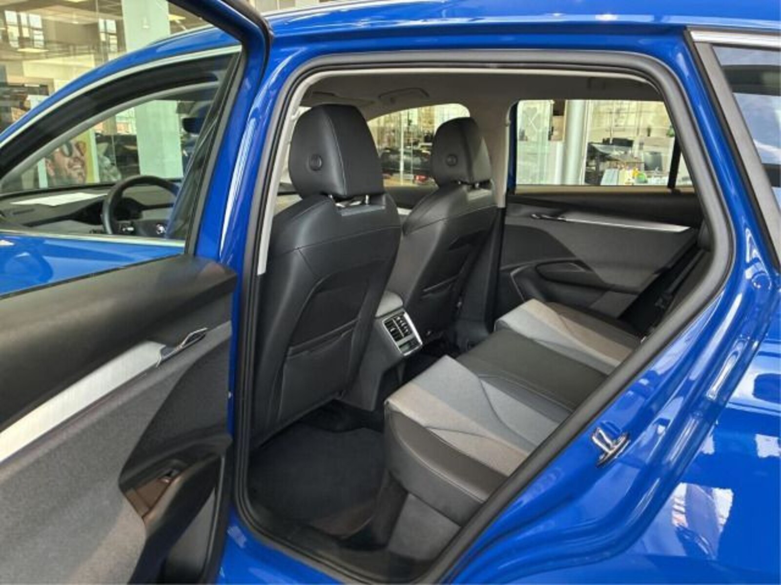 Škoda Enyaq – Bild 14