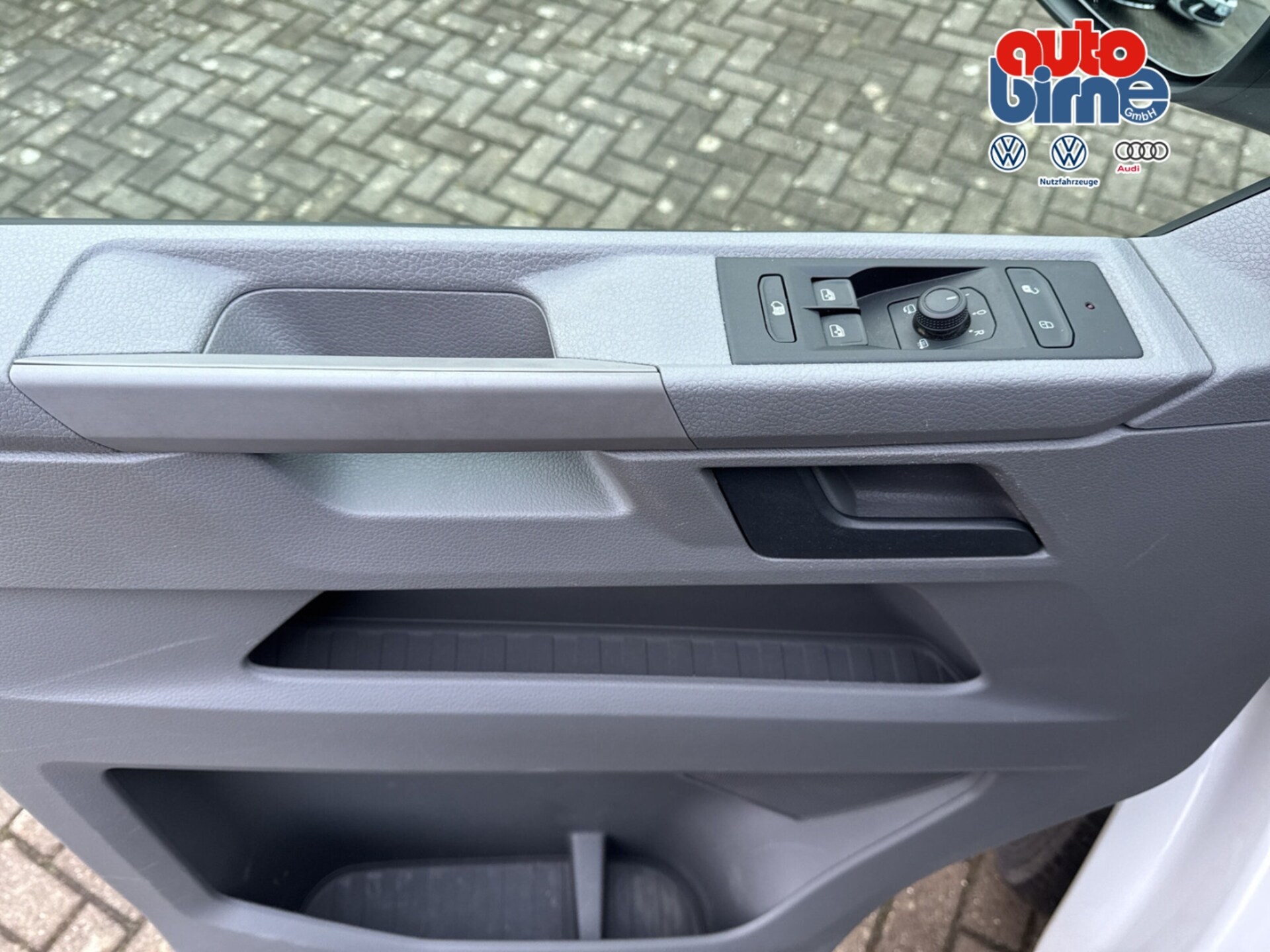 Volkswagen T6.1 Transporter Kasten kurzer Radstand