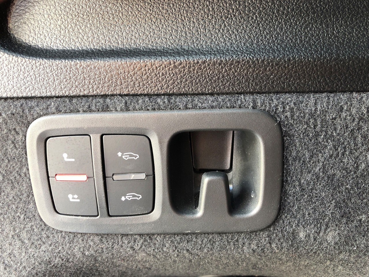 Image about Audi SQ7 TDI quattro tiptronic