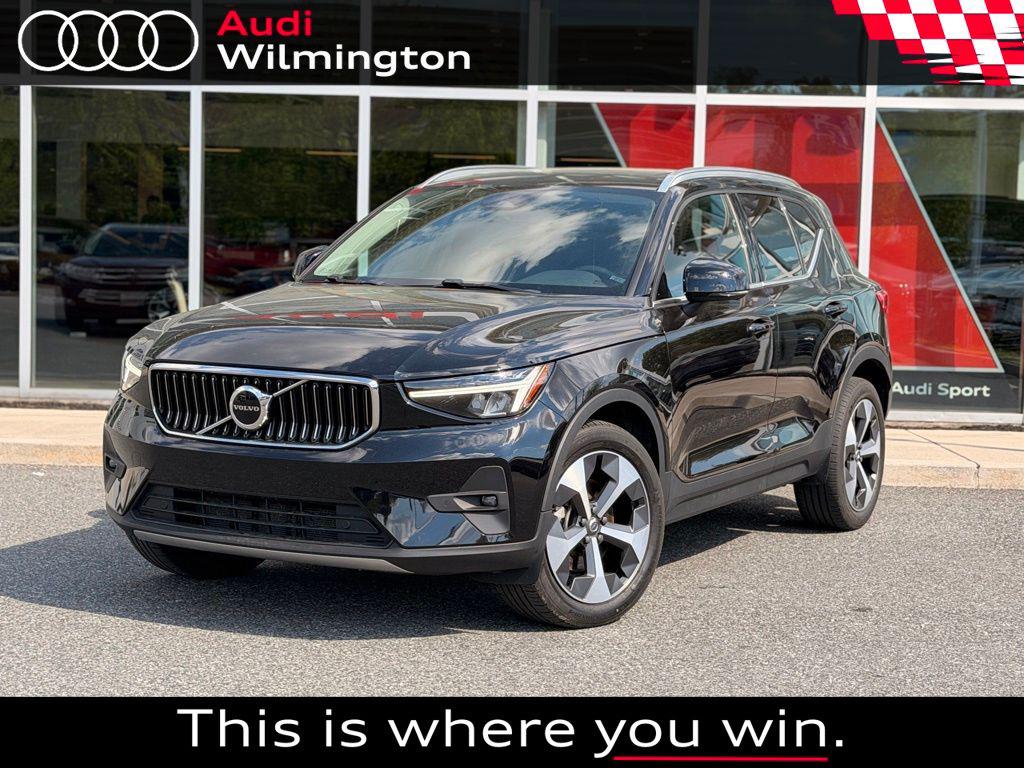 2023 Volvo XC40 B5 Plus Bright AWD's photo