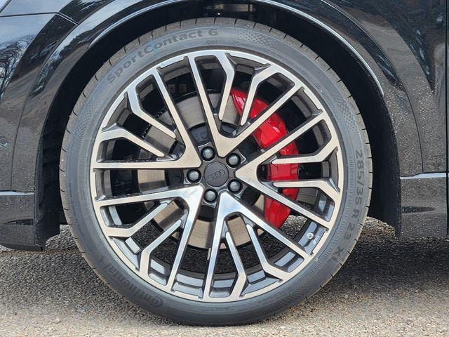2026 Audi SQ8 Prestige - Photo 9