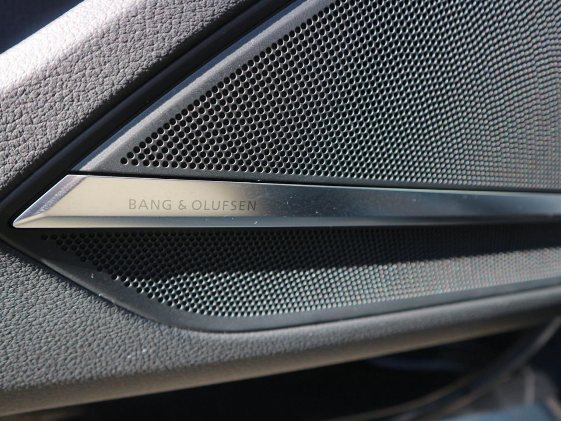 Audi A8 TFSI e