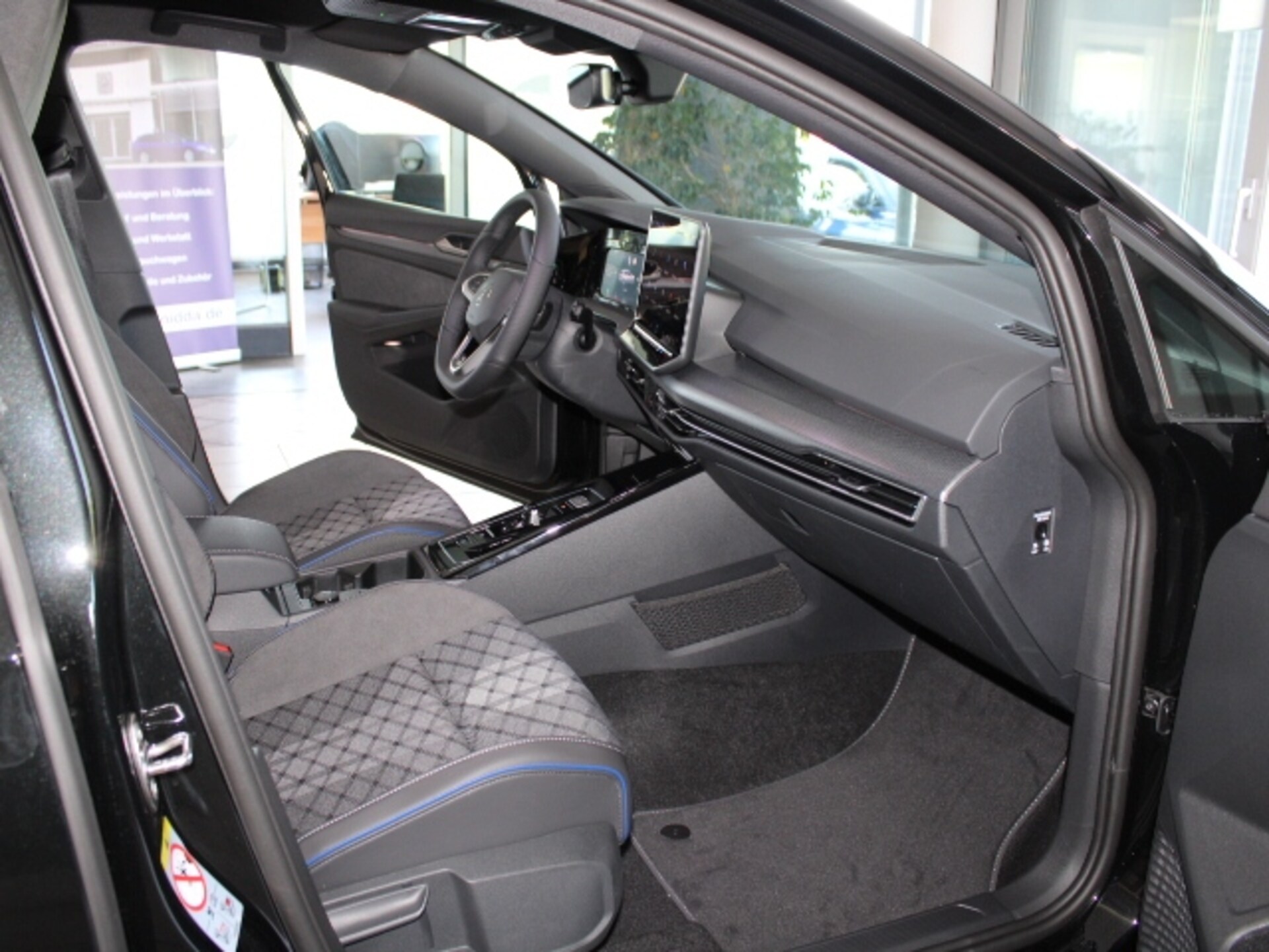 Volkswagen Golf Variant R-Line