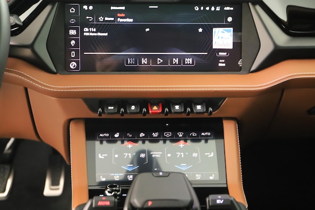 2025 Lamborghini Urus SE - Photo 20
