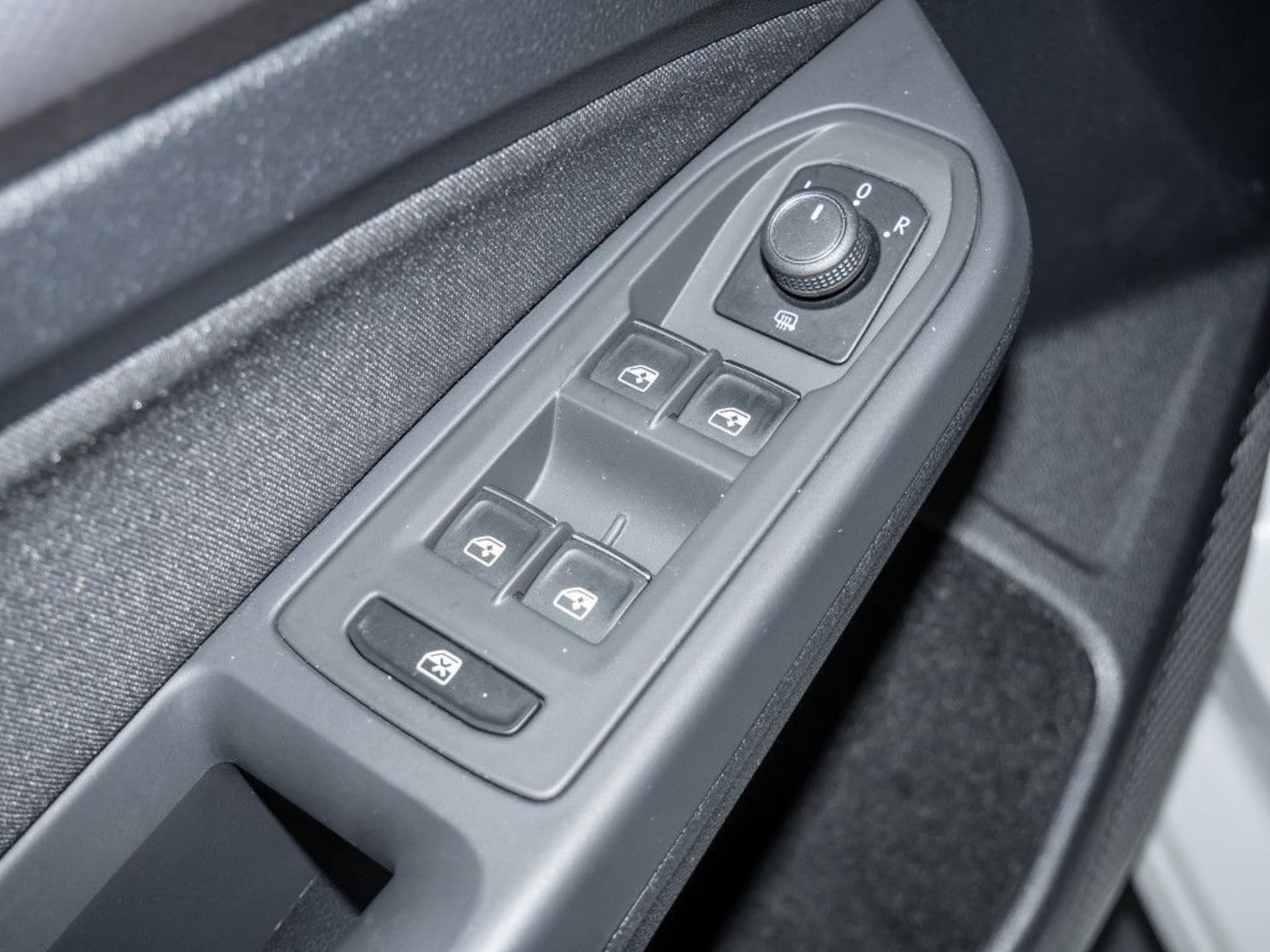 Volkswagen Golf Active