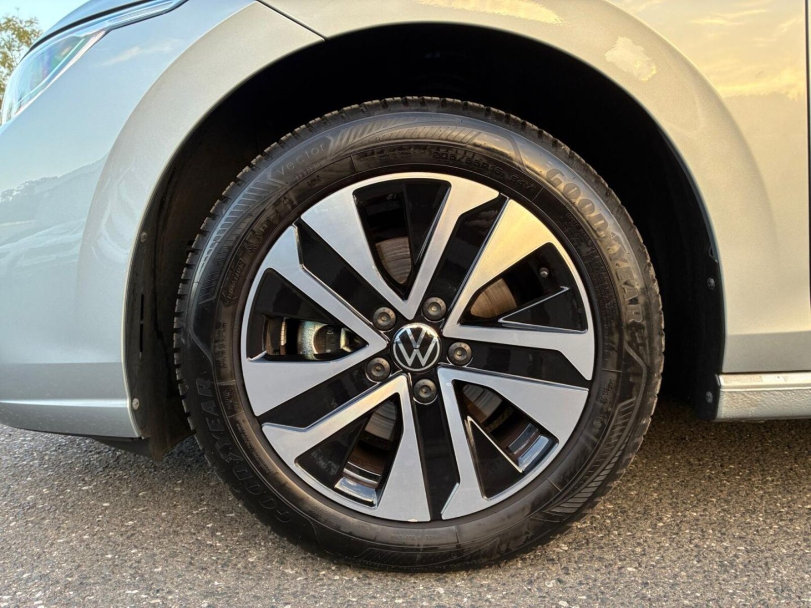 Volkswagen Golf – Bild 9