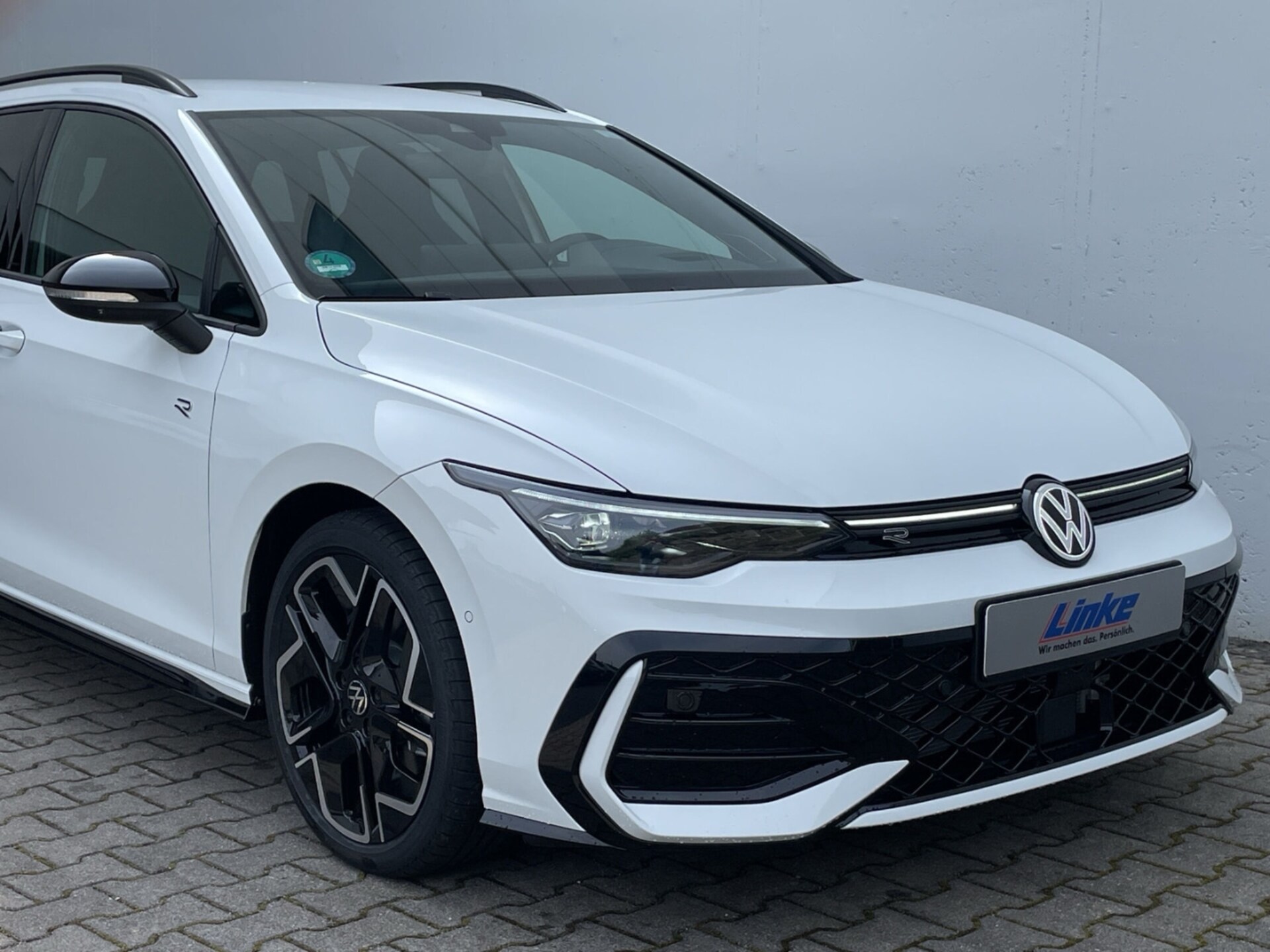 Volkswagen Golf Variant R-Line