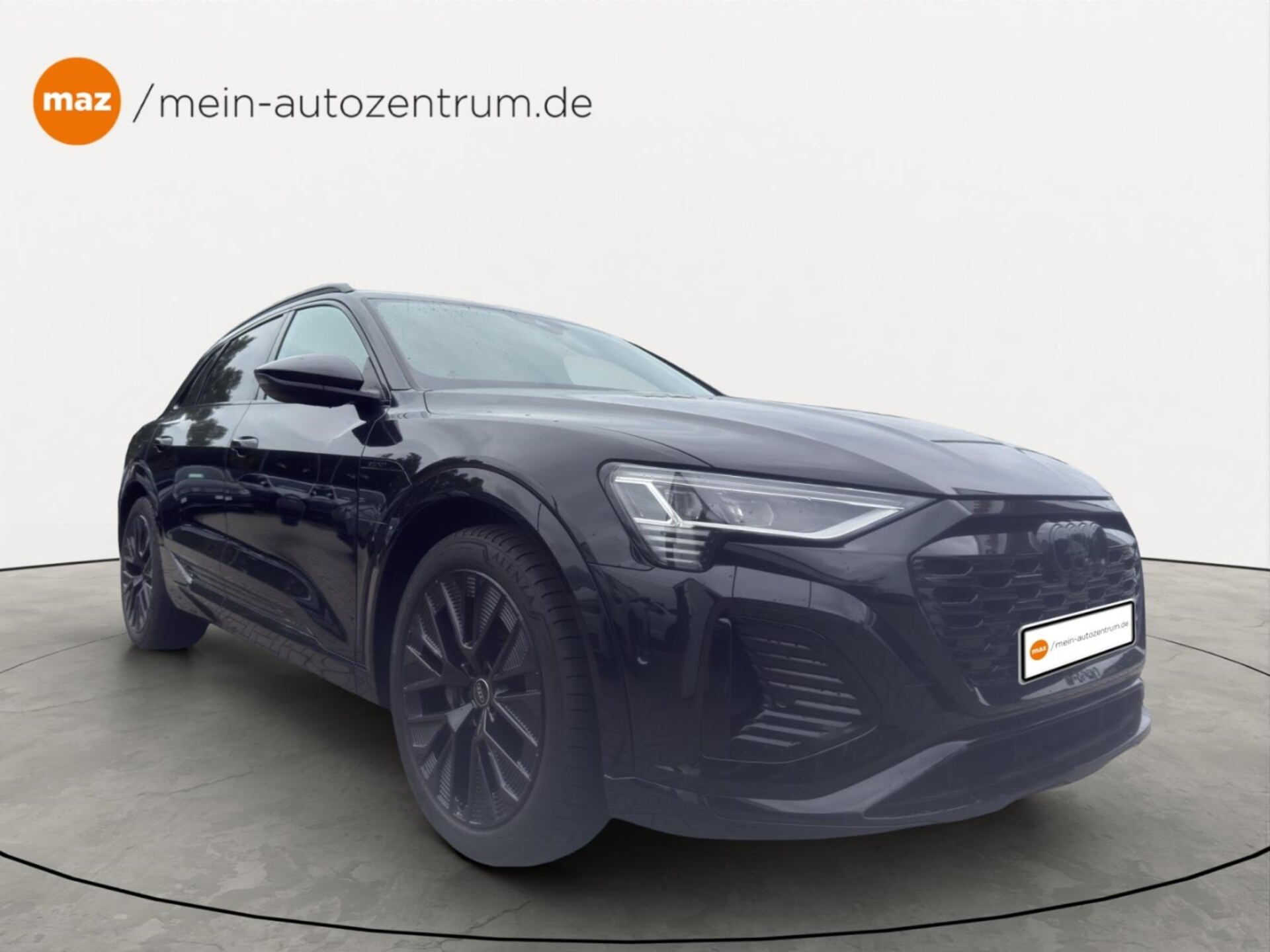 Audi Q8 e-tron S line