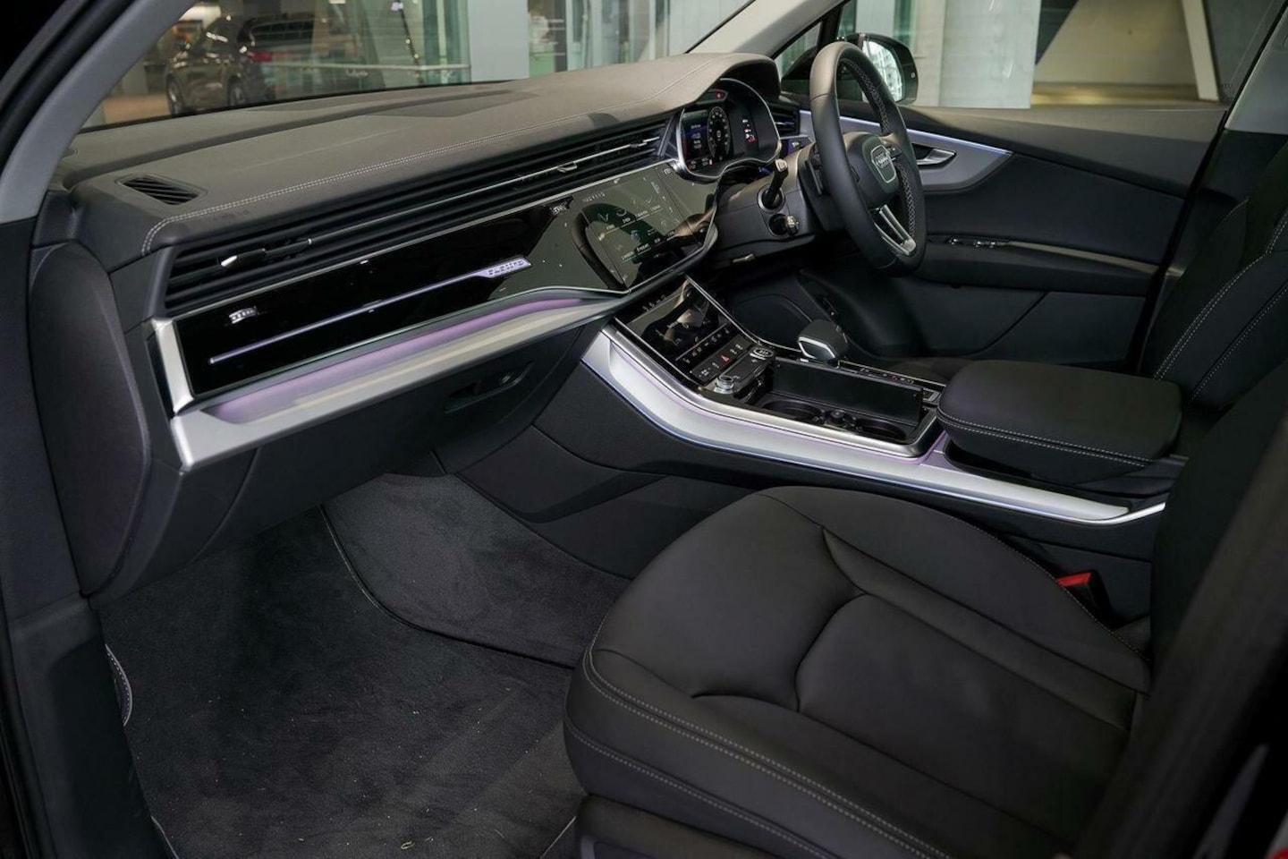 Image about Audi Q7 SUV TFSI quattro tiptronic