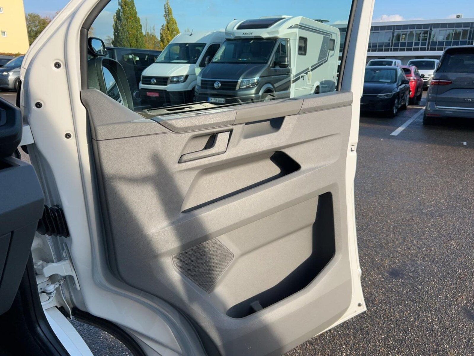Volkswagen T6.1 Transporter Kasten kurzer Radstand – Bild 21