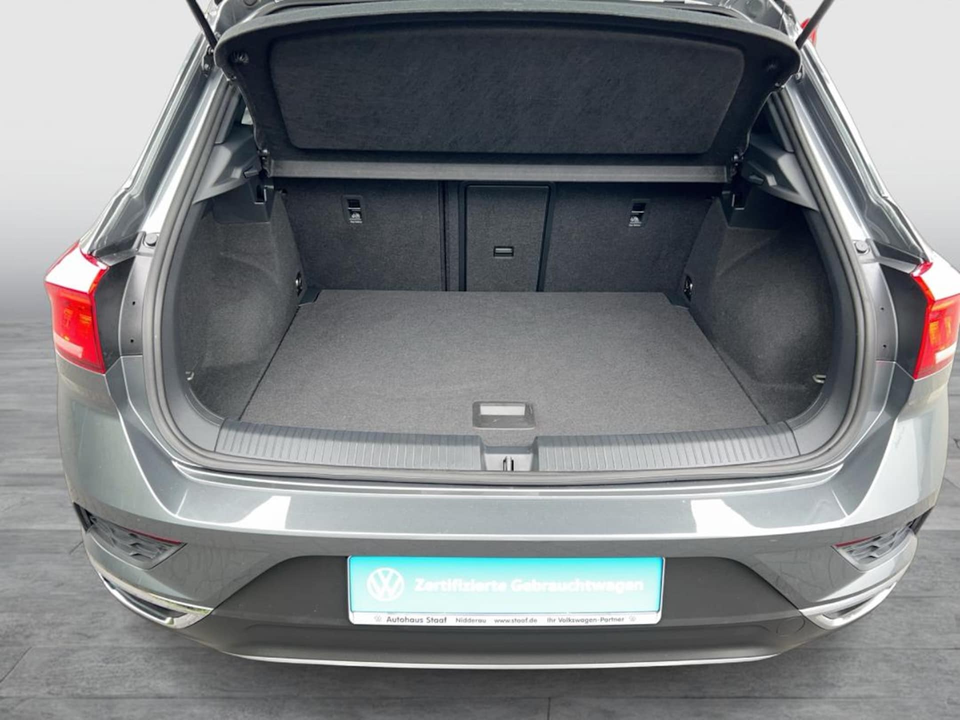 Volkswagen T-Roc Active