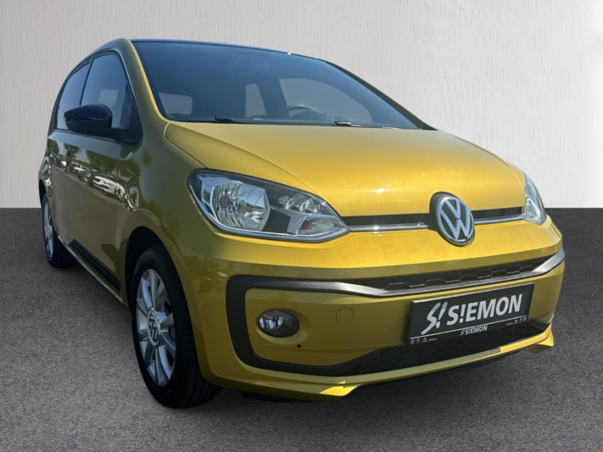 Volkswagen up! move up!