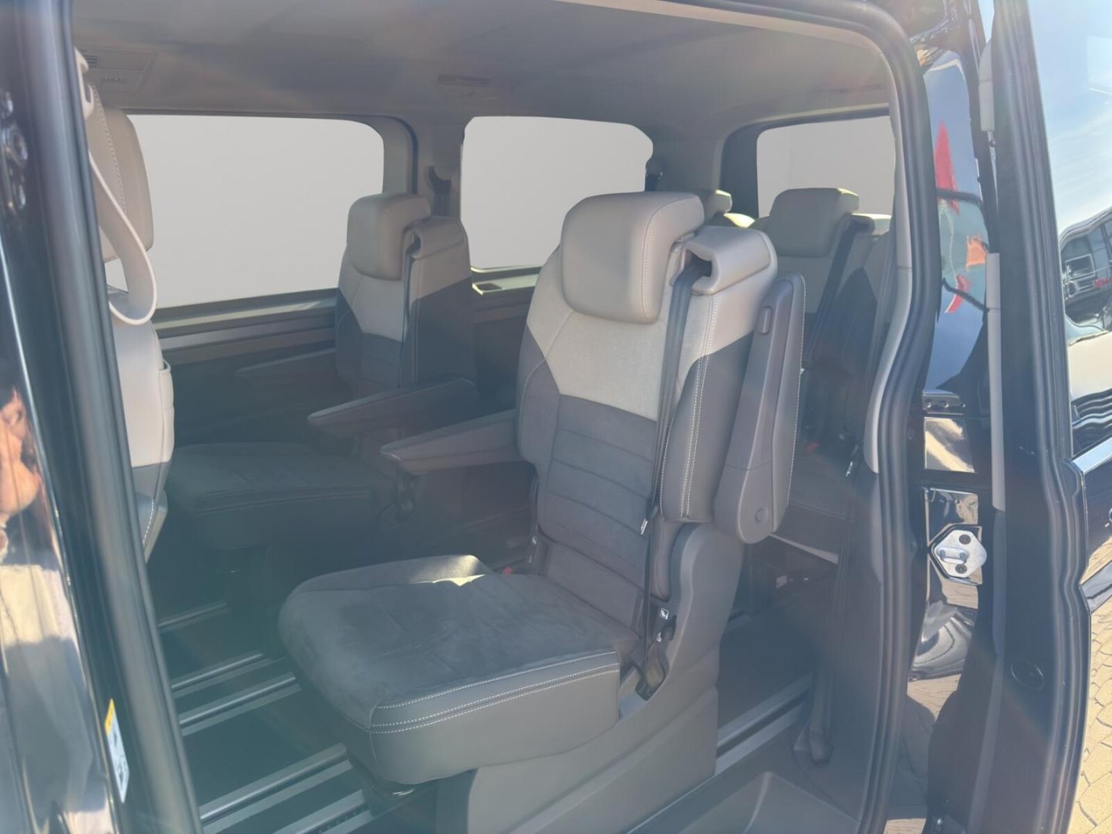 Volkswagen Multivan Langversion – Bild 13