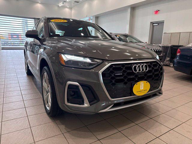 Photo of 2023 Audi Q5
