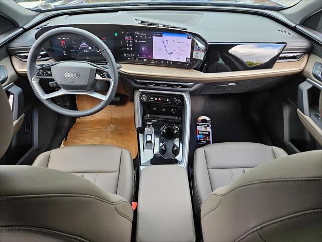 2025 Audi Q5 Premium - Photo 18