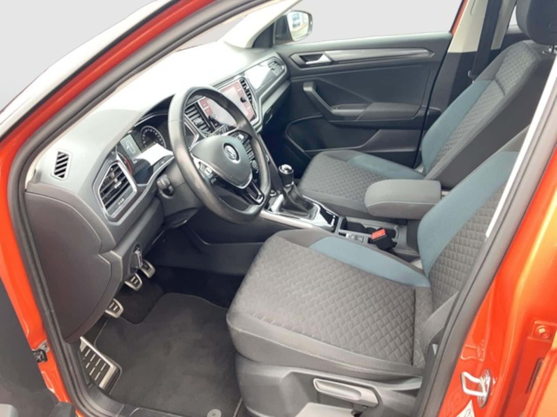 Volkswagen T-Roc IQ.DRIVE