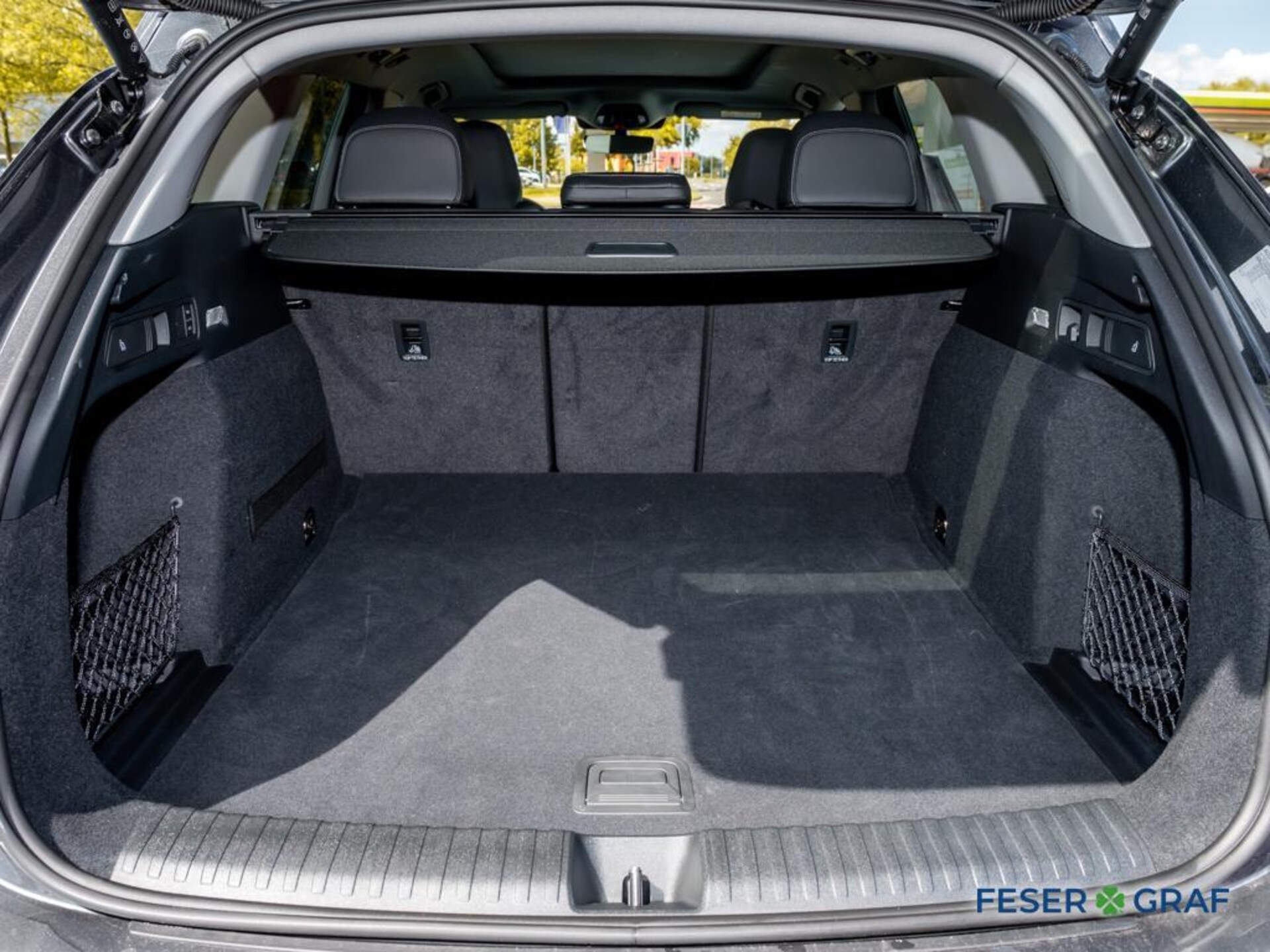Audi Q6 SUV e-tron