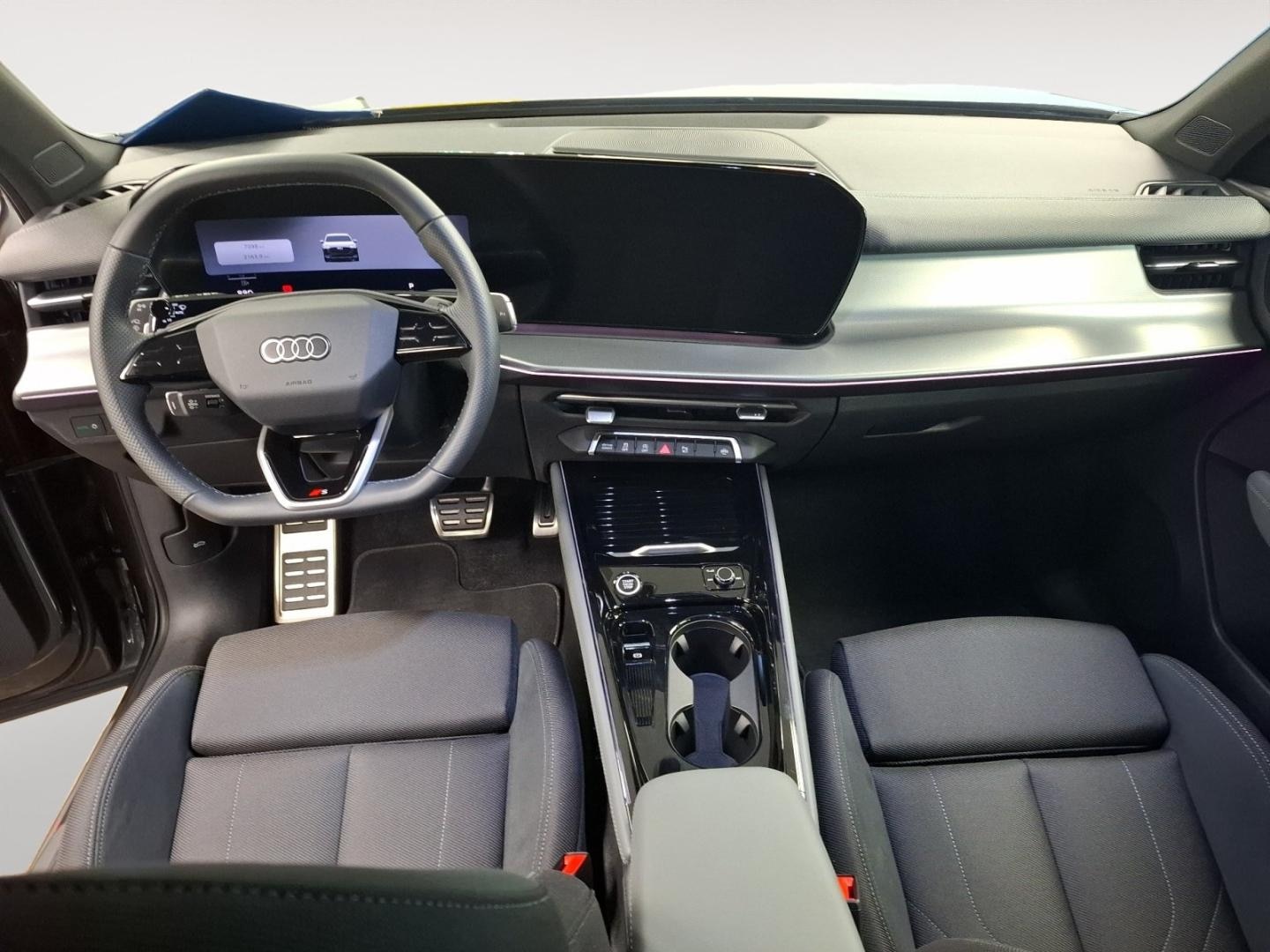 Bild über Audi Q3 SUV TDI 110 kW S tronic - für weitere Informationen kontaktieren Sie den Audi Partner