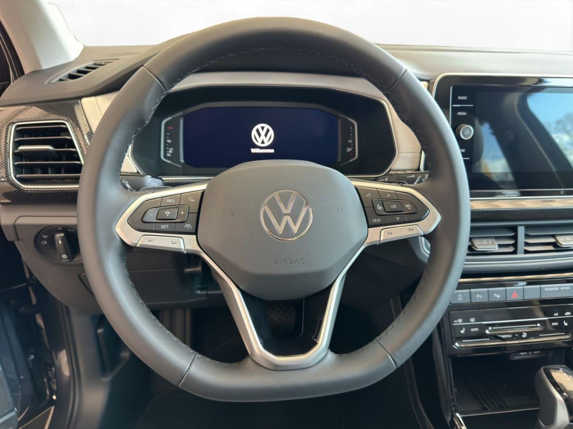 Volkswagen T-Cross Style