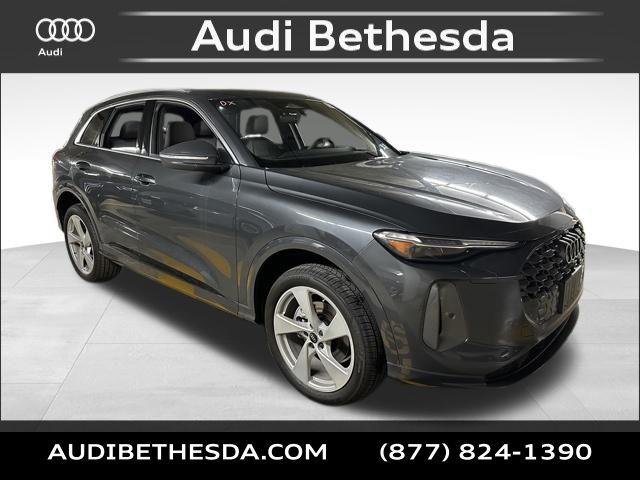 2026 Audi Q5 Premium Plus quattro's photo