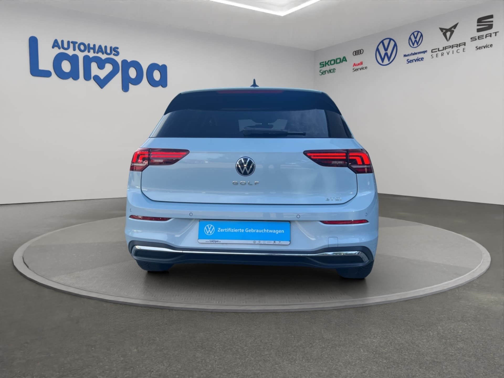 Volkswagen Golf Life