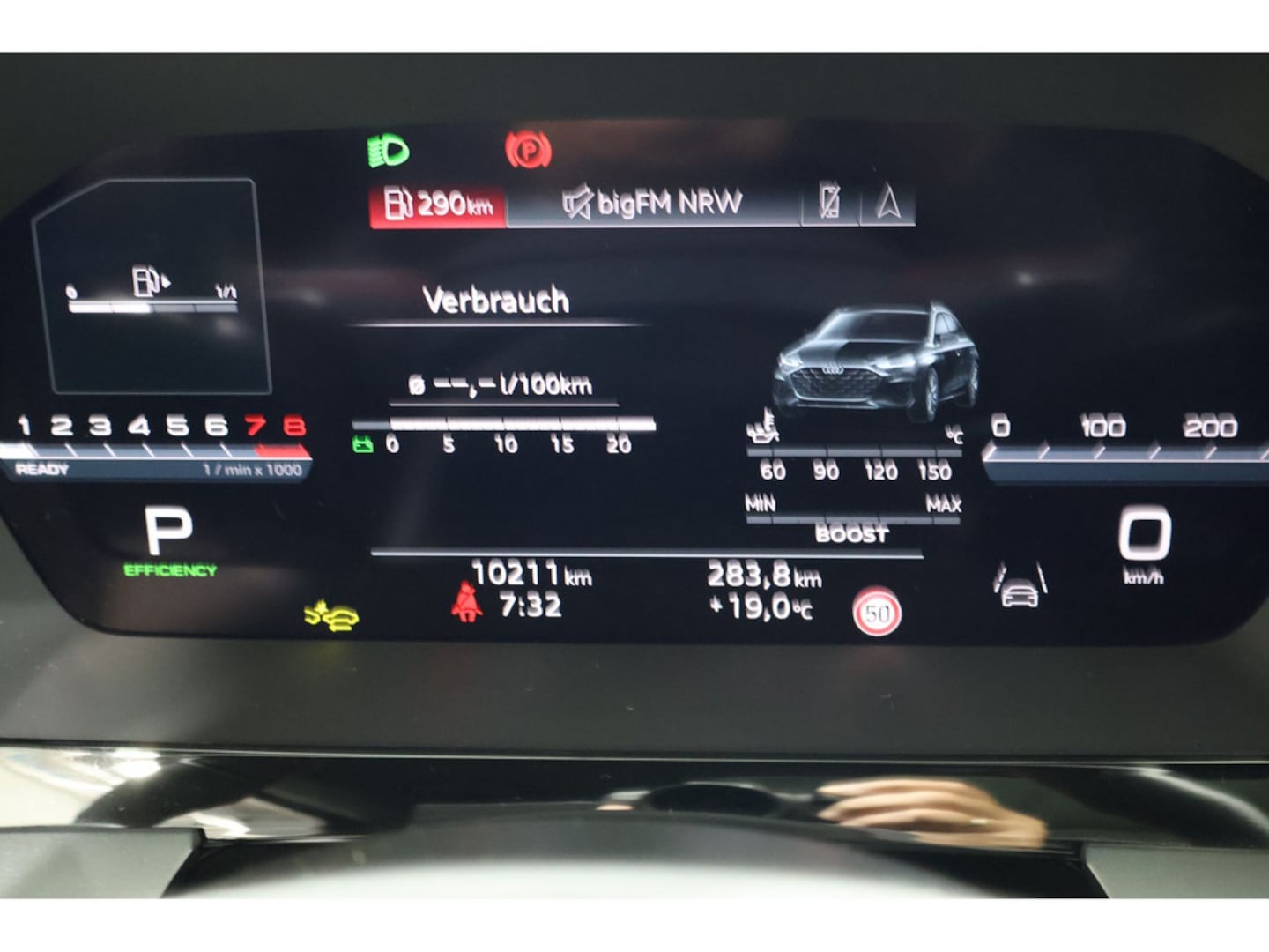 Bild über Audi S3 Sportback TFSI quattro S tronic - für weitere Informationen kontaktieren Sie den Audi Partner