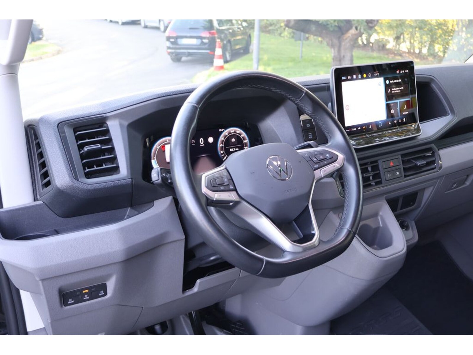 Volkswagen Crafter Kasten mittlerer Radstand – Bild 6