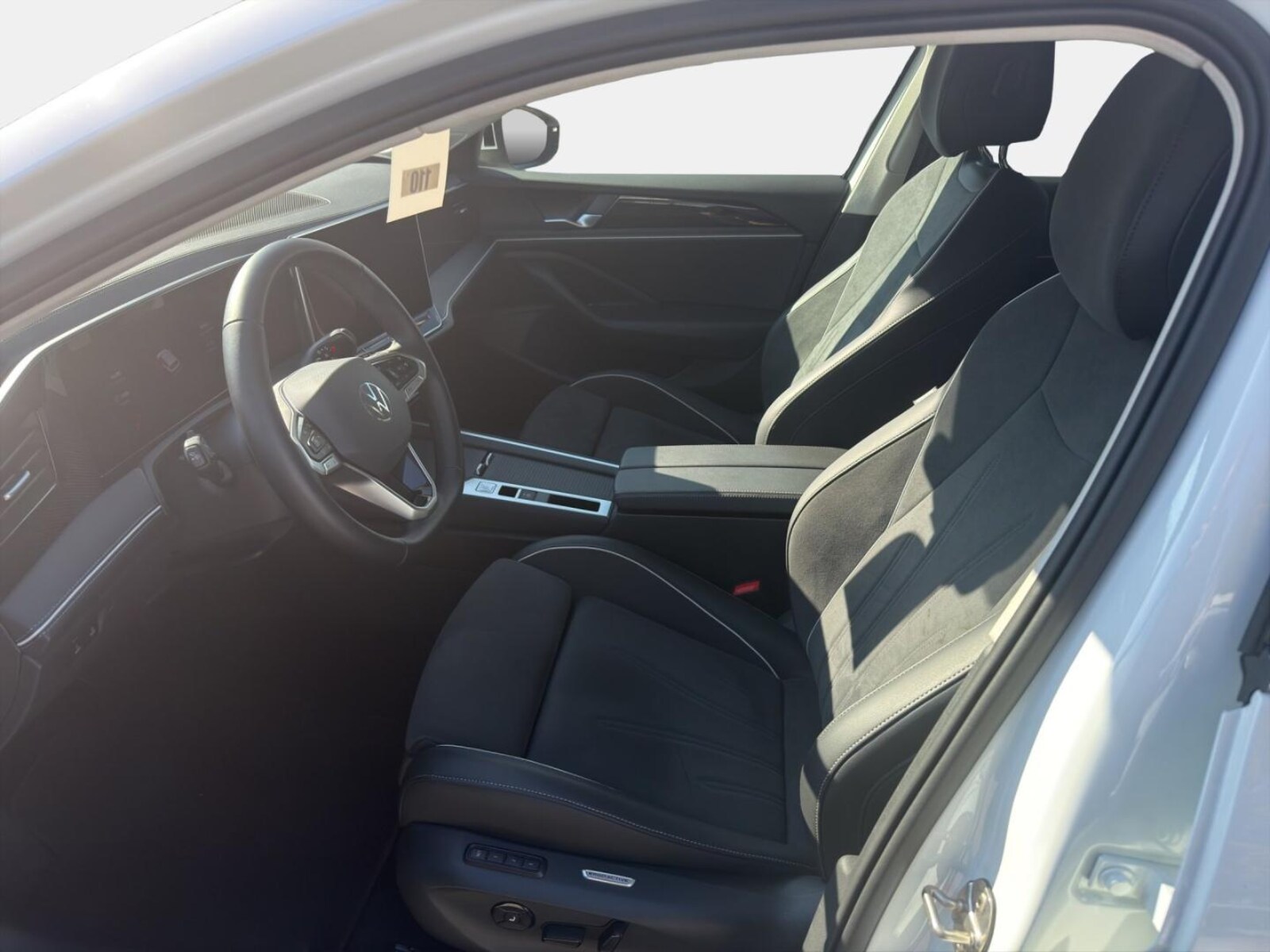 Volkswagen Passat – Bild 8