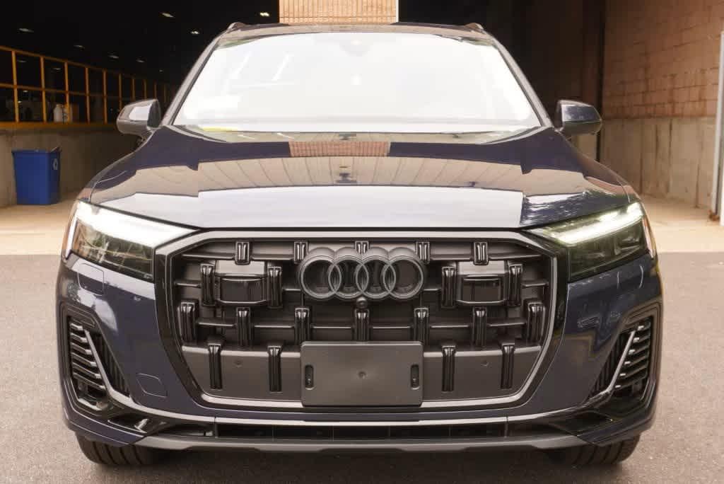 2026 Audi Q7 Premium Plus - Photo 2