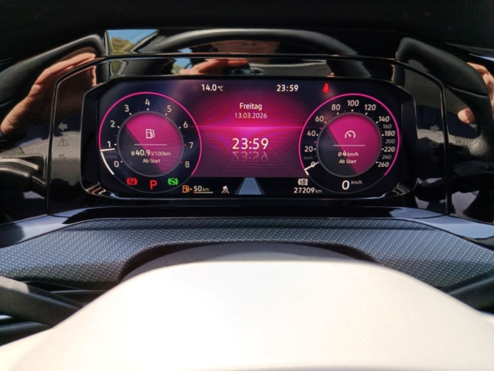 Volkswagen Golf R-Line