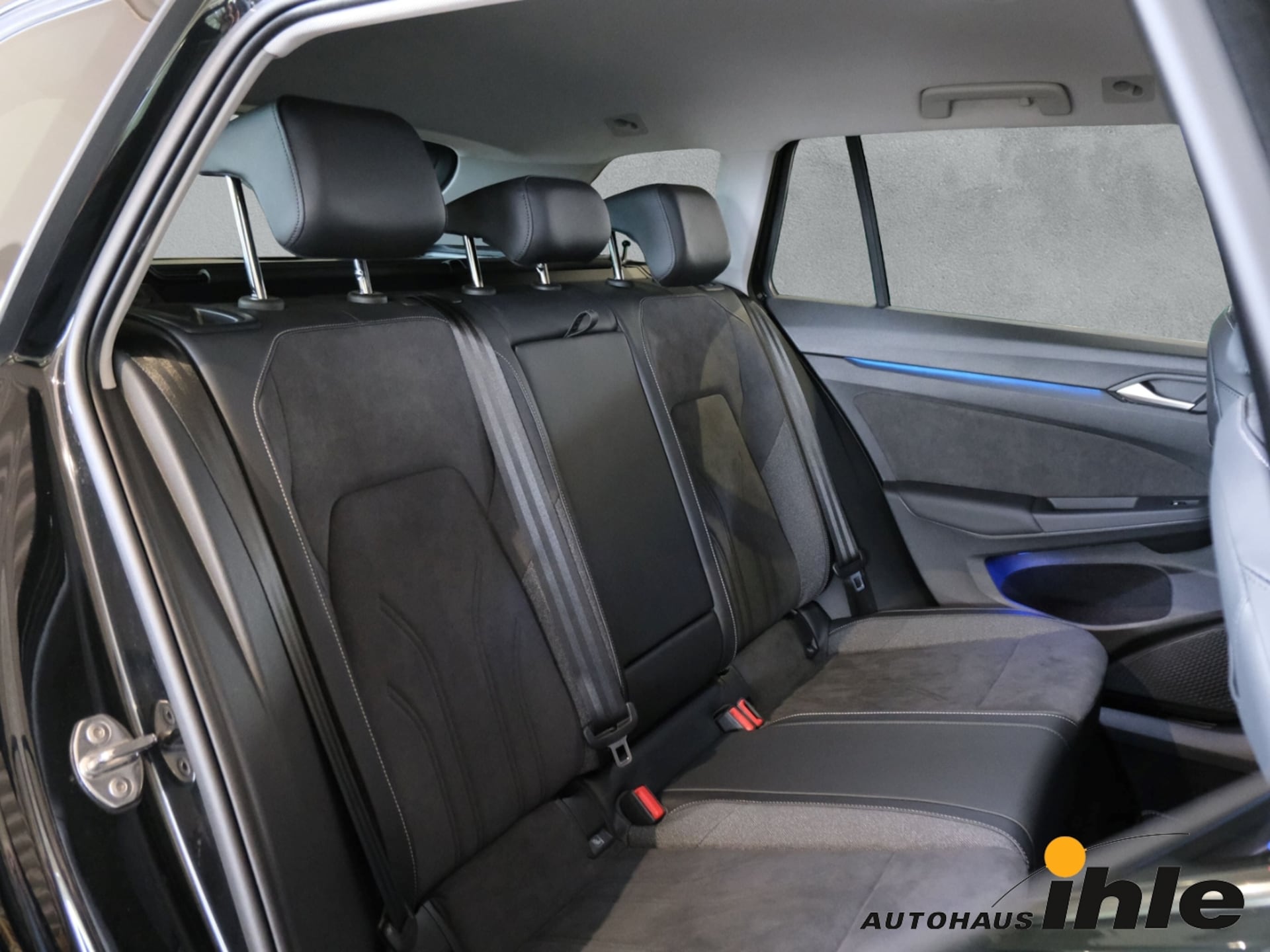Volkswagen Golf Variant Style