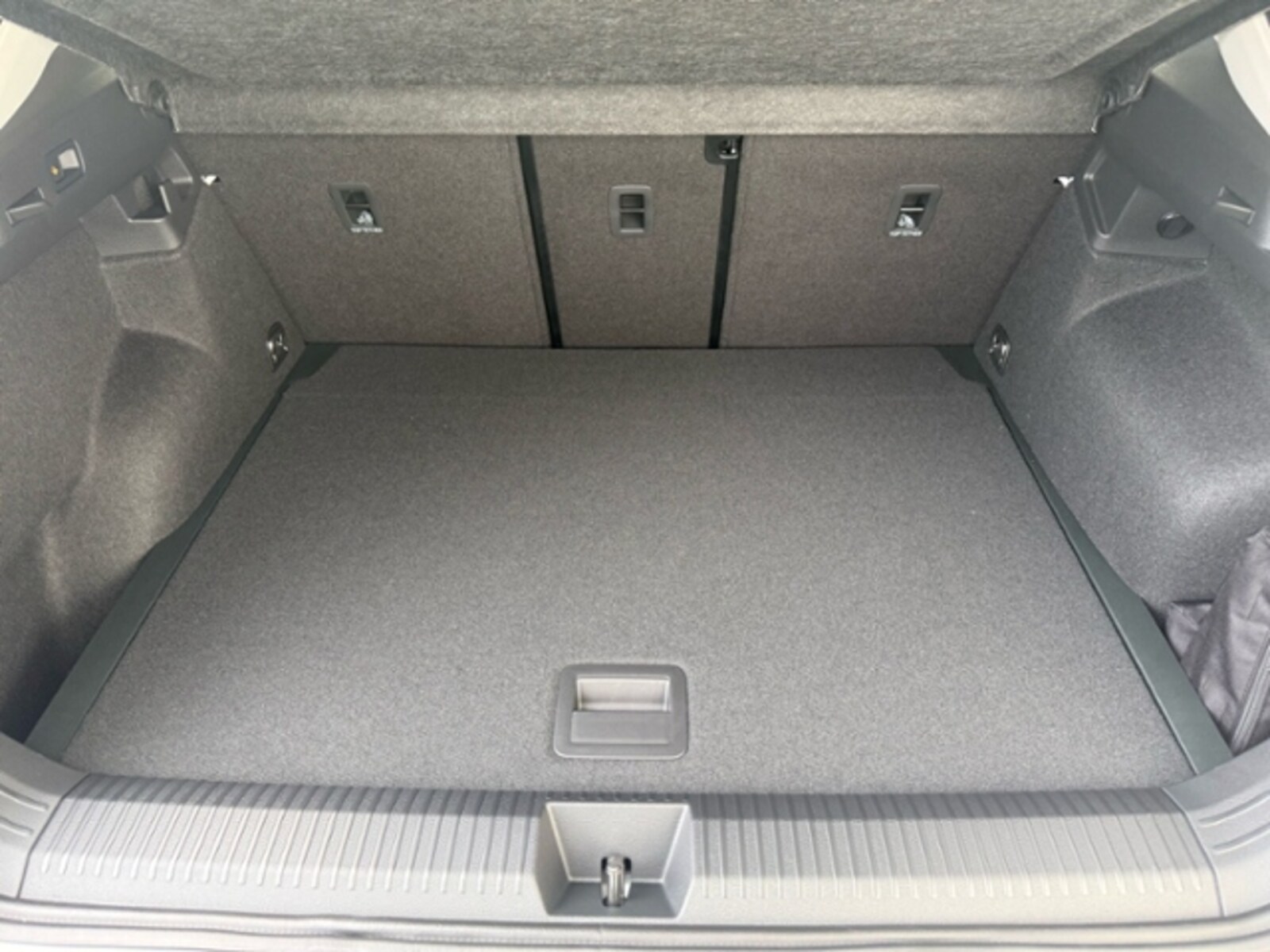 Volkswagen T-Roc – Bild 12