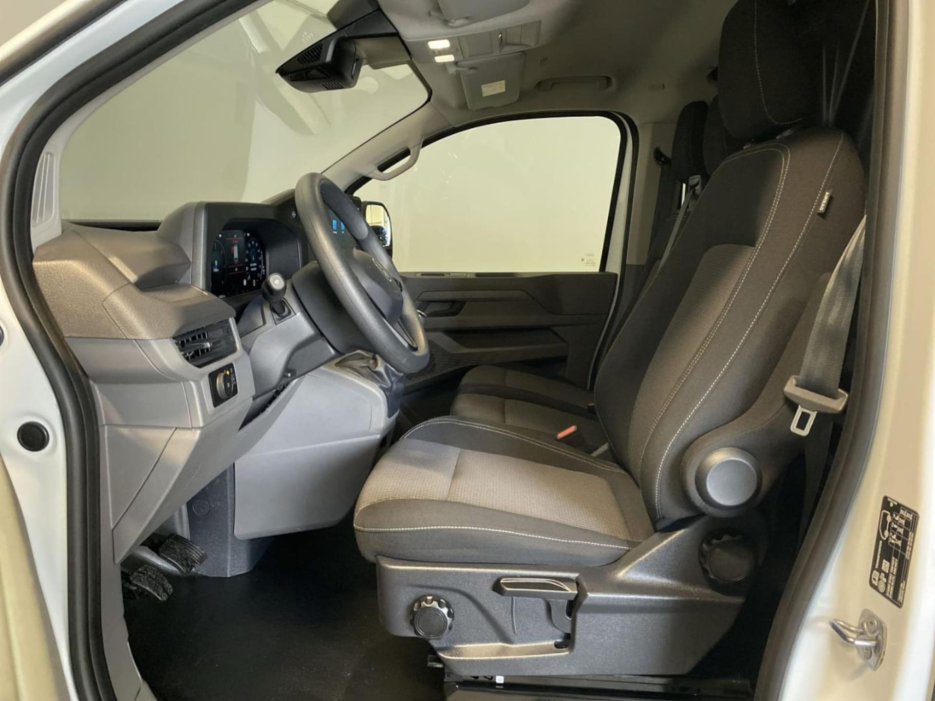 Volkswagen Transporter Kasten kurzer Radstand