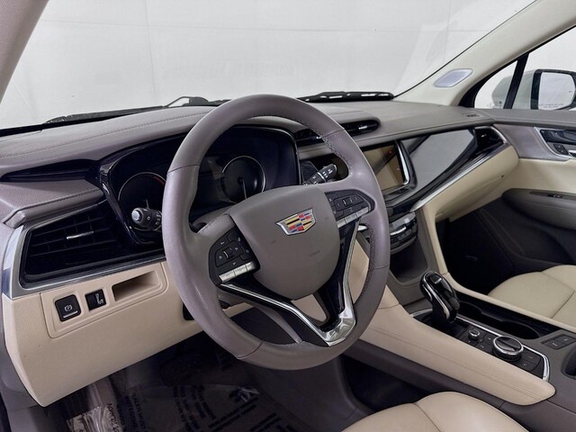 2023 Cadillac XT6