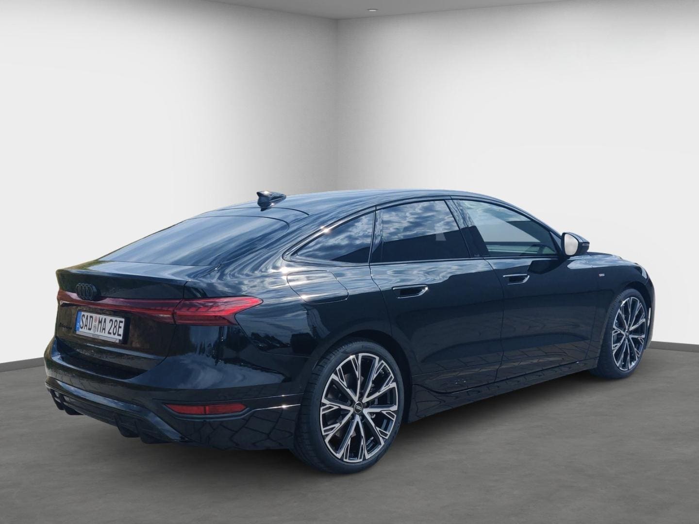 Bild über Audi A6 Sportback e-tron S line business e-tron performance 270 kW - für weitere Informationen kontaktieren Sie den Audi Partner