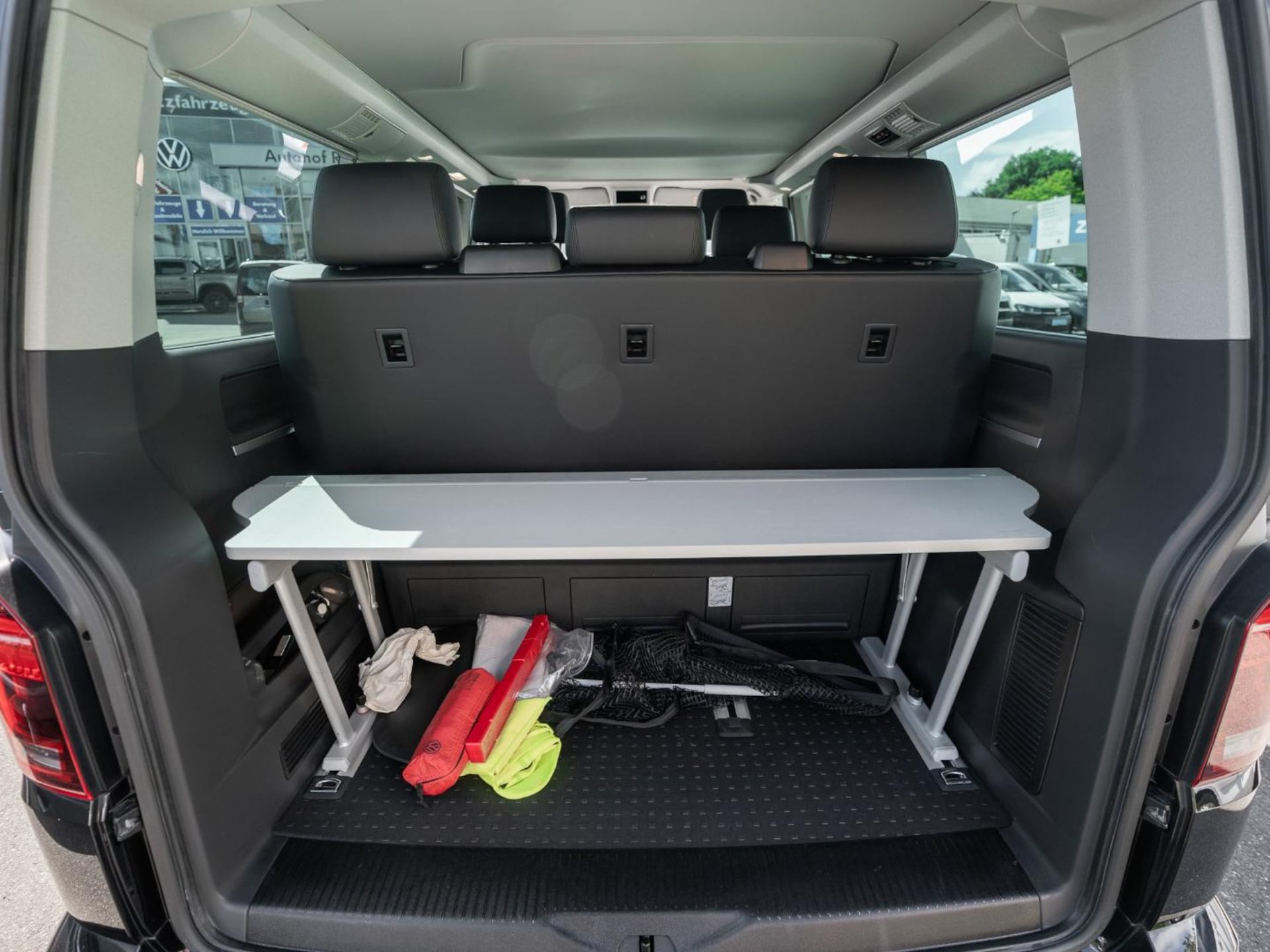 Volkswagen T6.1 California Beach